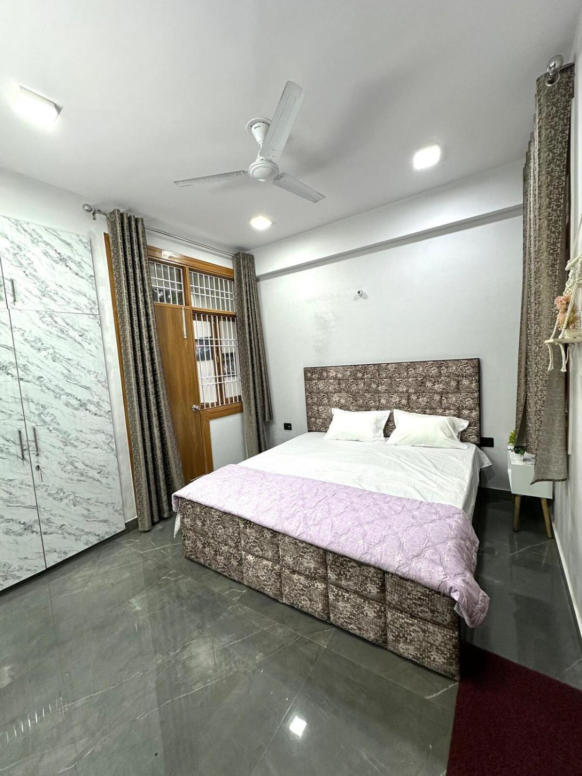 Apartment Newly Built Flat Near Taj Mahal Agra (Uttar Pradesh)